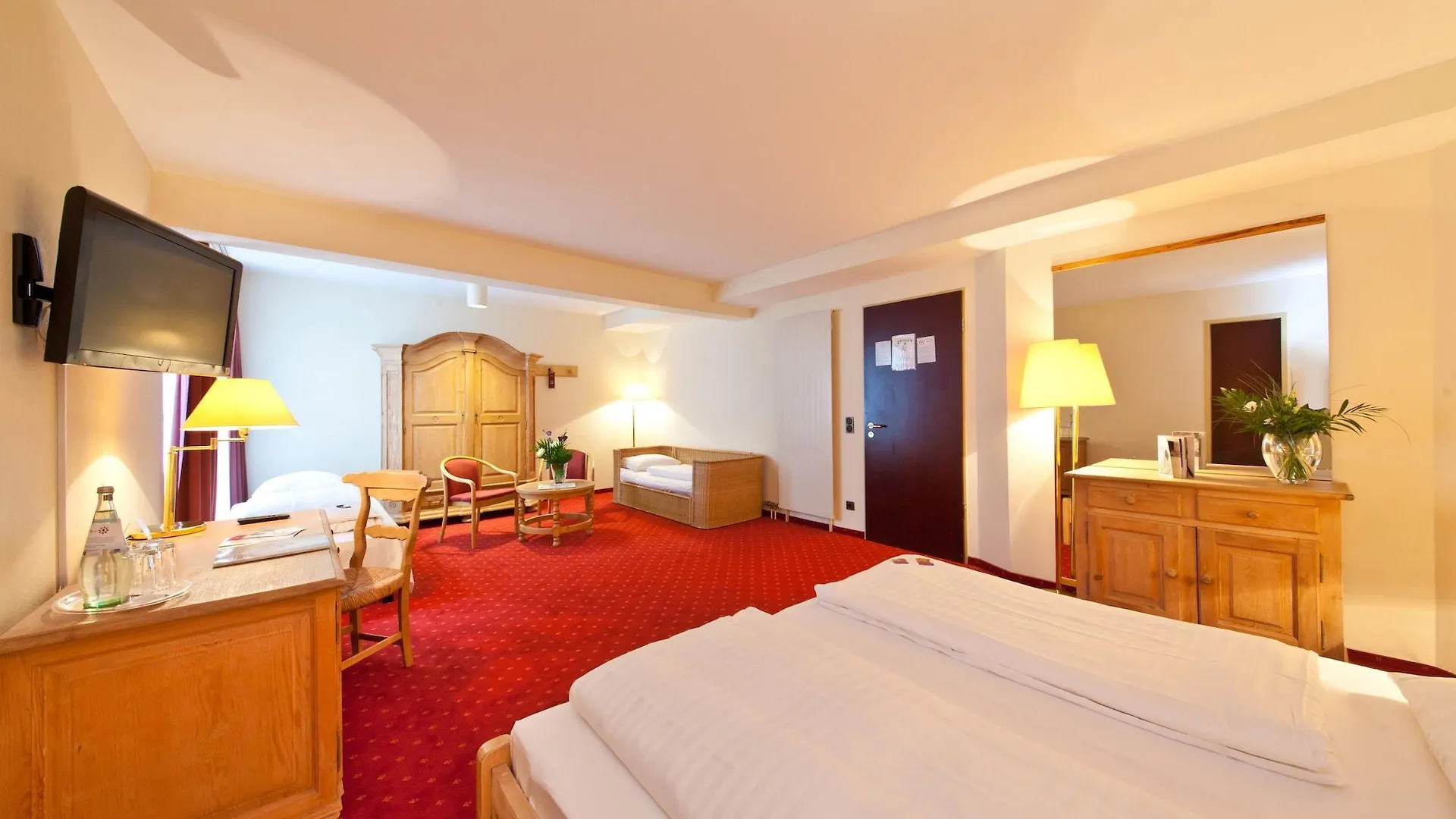 Hotel Madison Ντίσελντορφ 4*,