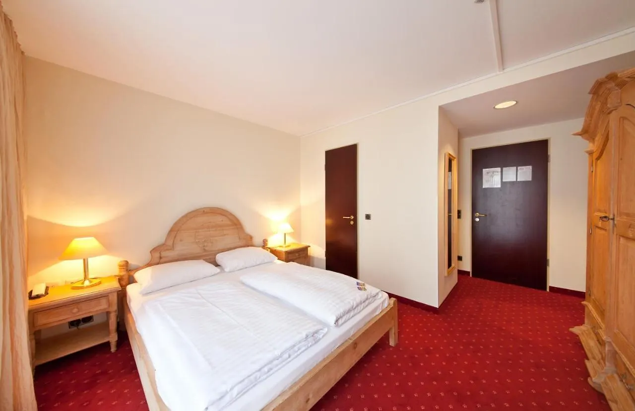 Hotel Madison Ντίσελντορφ