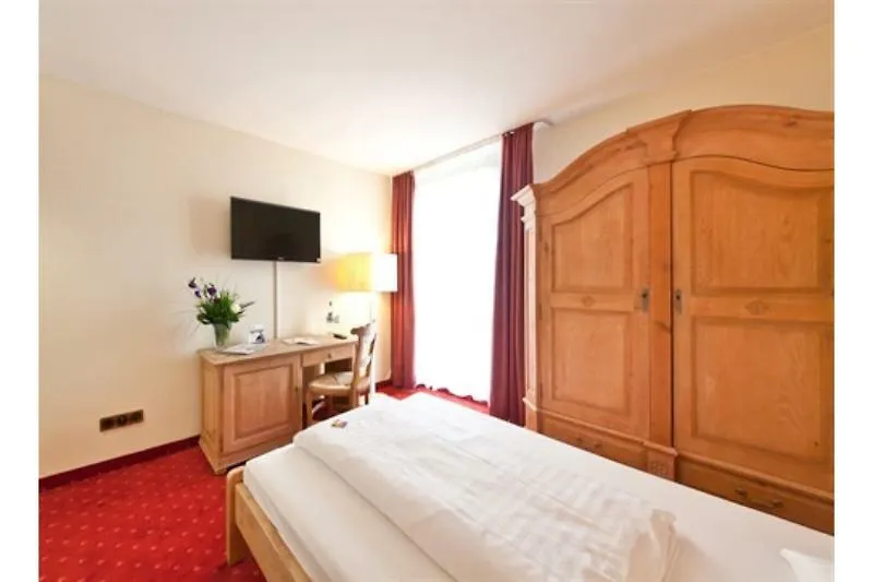 Hotel Madison Ντίσελντορφ